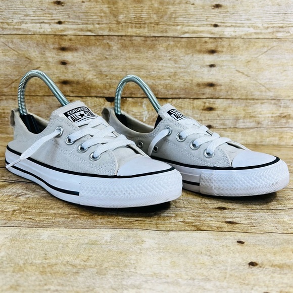 Converse Size 6 Elastic Heel Low-Top Sneakers - Picture 3 of 15